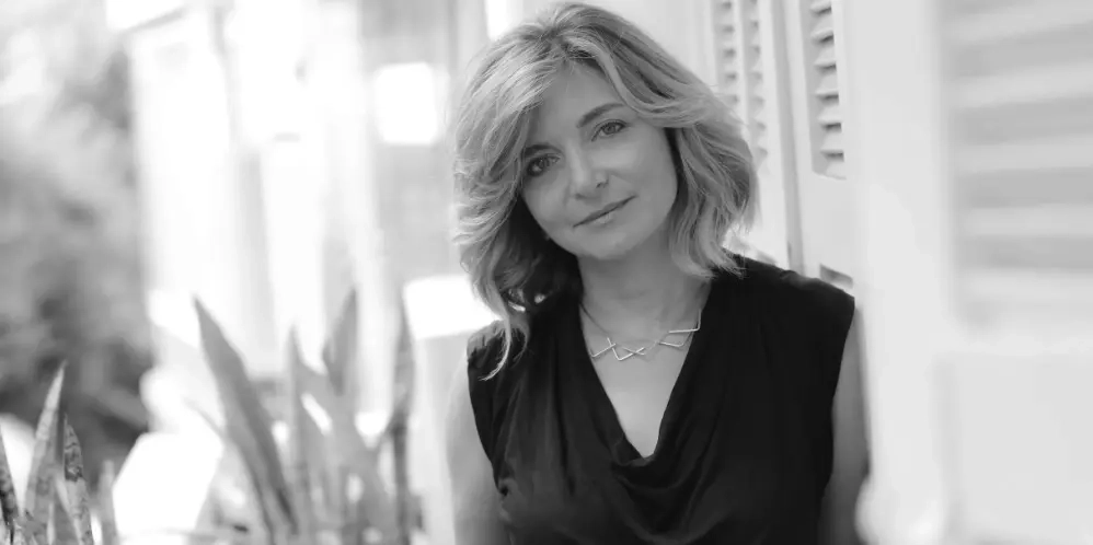 Anna Bondavalli Ward : Et de l’ombre jaillit la lumière